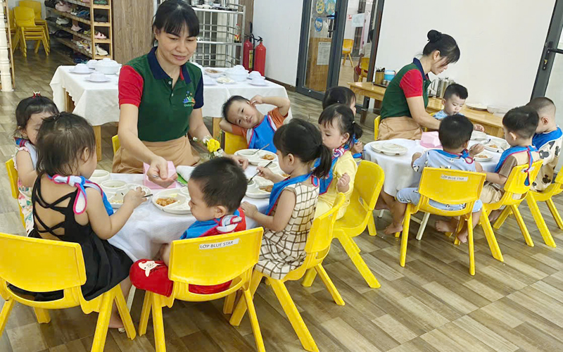 Con trẻ hòa nhập nhanh tại lớp chuyển tiếp